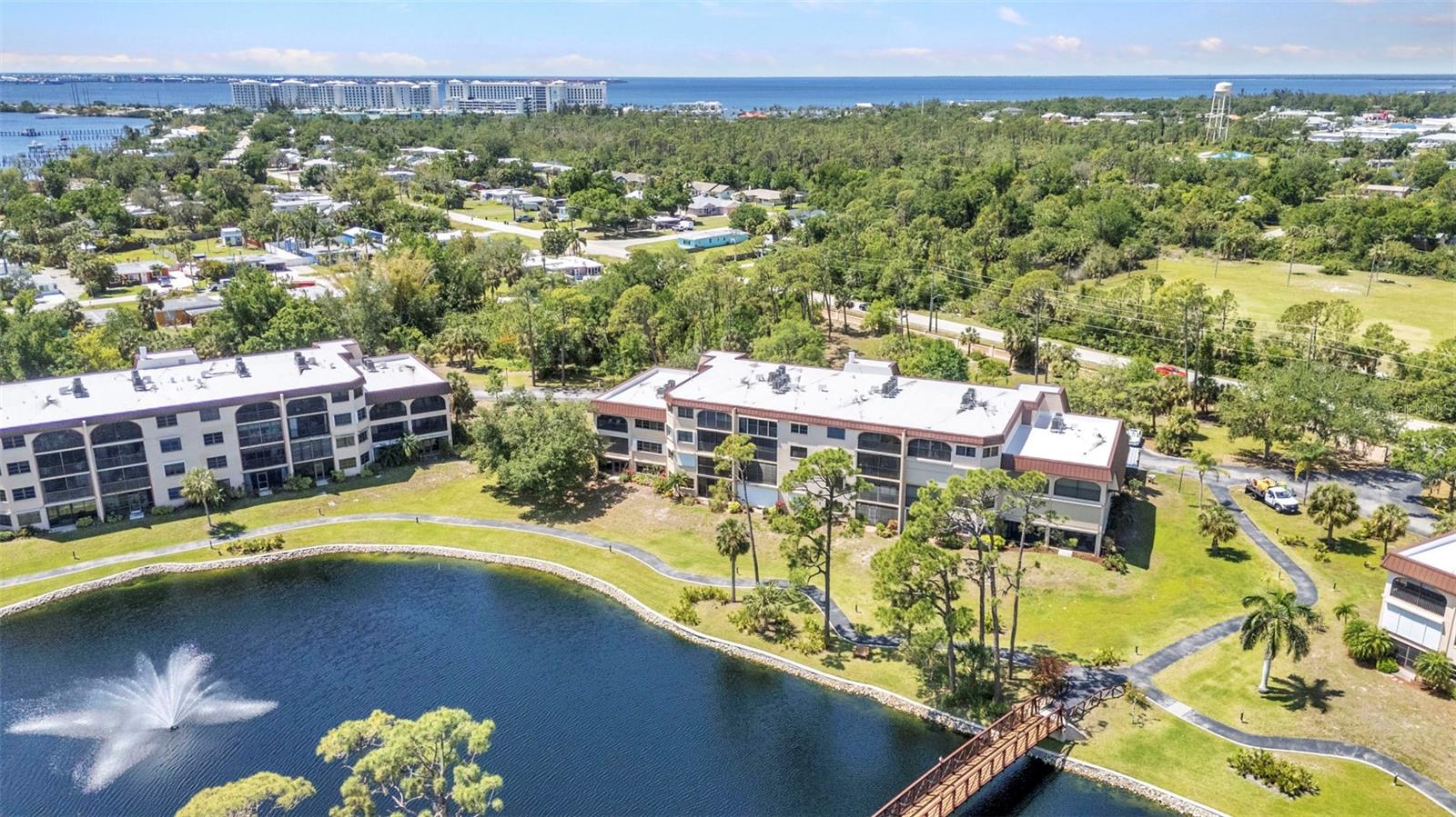 ROLLS LANDING PH 01 BLDG 08 - Residential