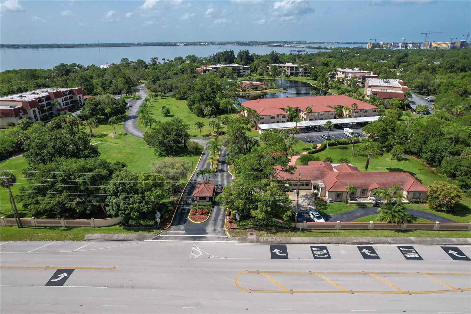 ROLLS LANDING PH 01 BLDG 08 - Residential