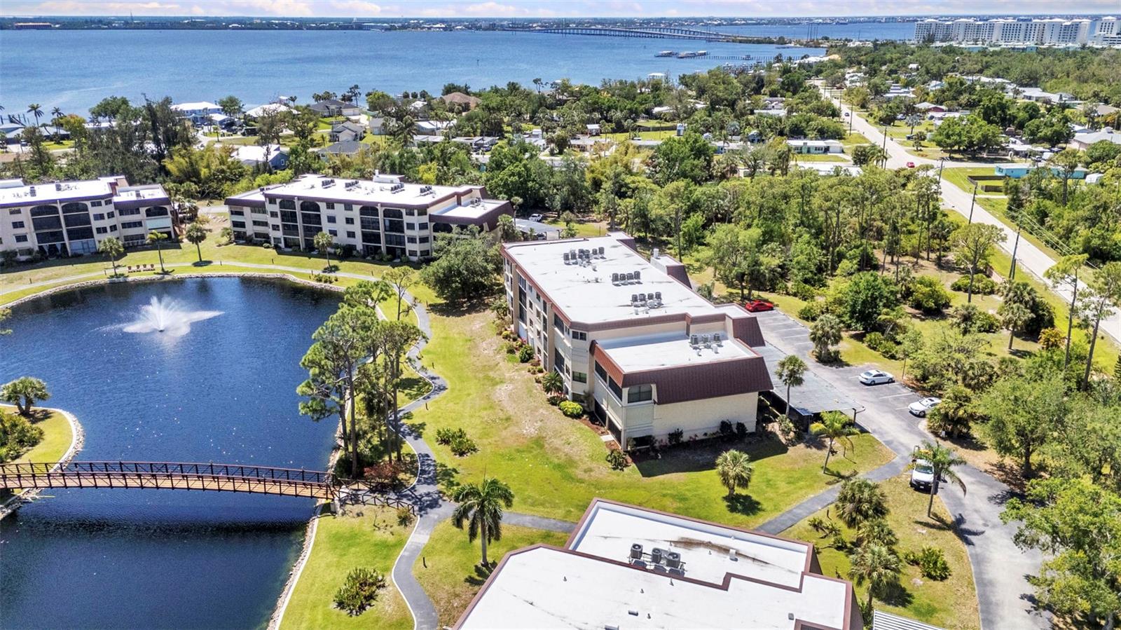 ROLLS LANDING PH 01 BLDG 08 - Residential