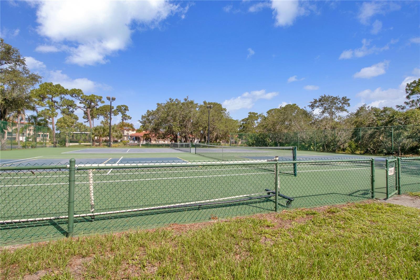 ROLLS LANDING PH 01 BLDG 08 - Residential