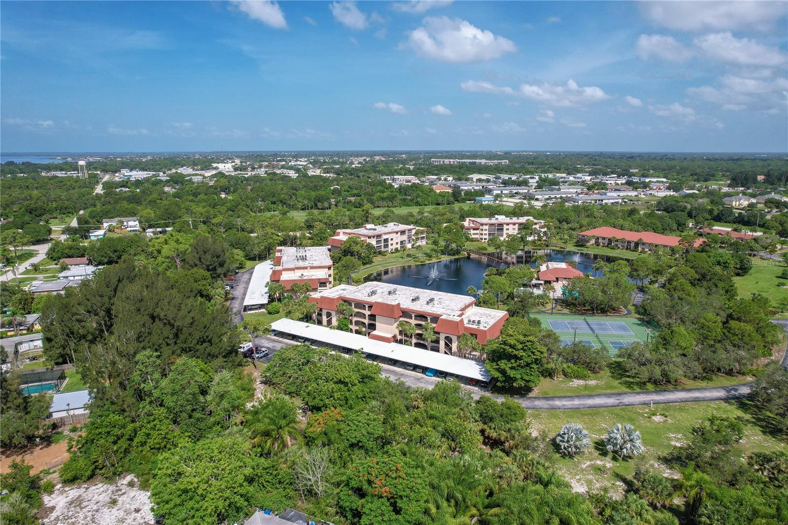 ROLLS LANDING PH 01 BLDG 08 - Residential