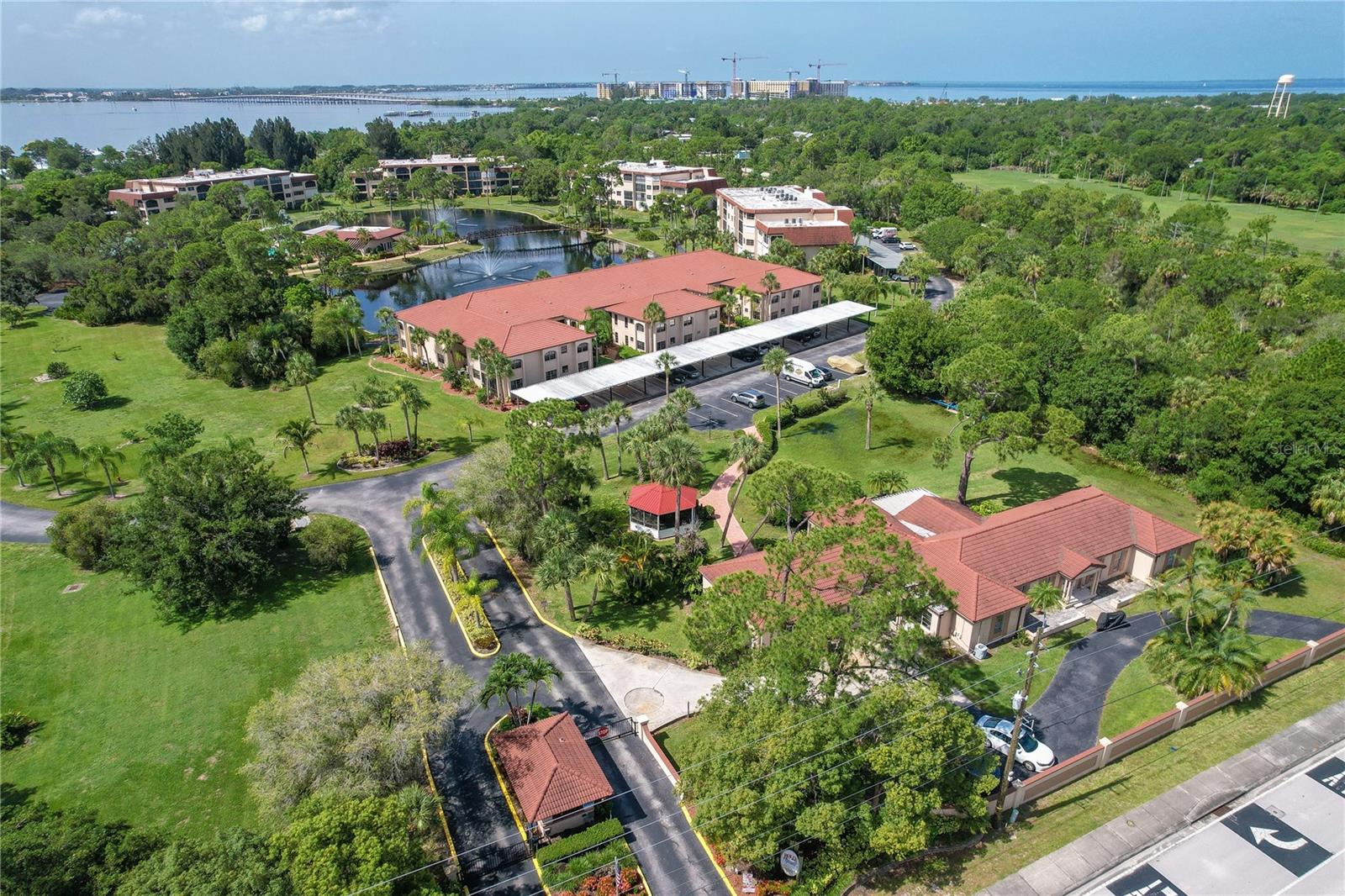 ROLLS LANDING PH 01 BLDG 08 - Residential