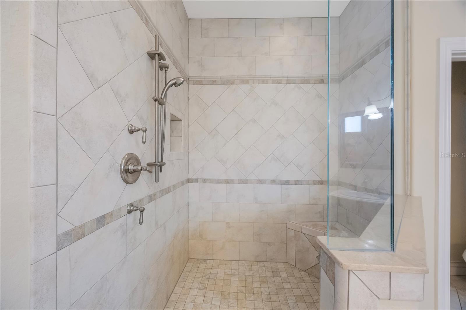 BAY POINT ESTATES 1ST ADD - Residential