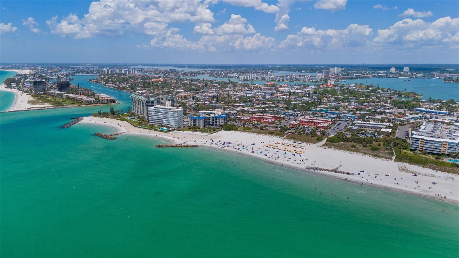 SUNSET PLAZA EAST APTS CONDO - Residential Lease