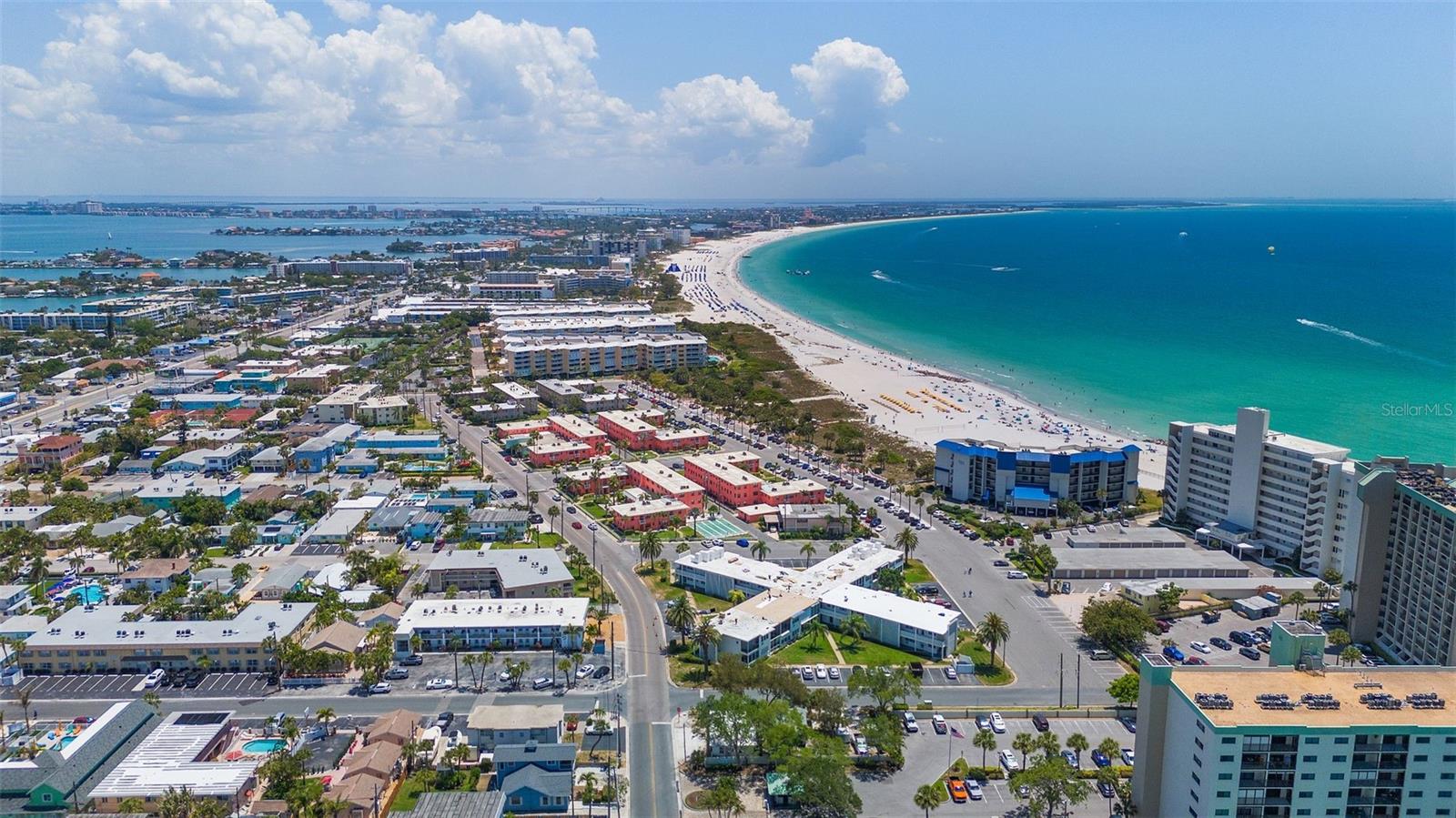 SUNSET PLAZA EAST APTS CONDO - Residential Lease