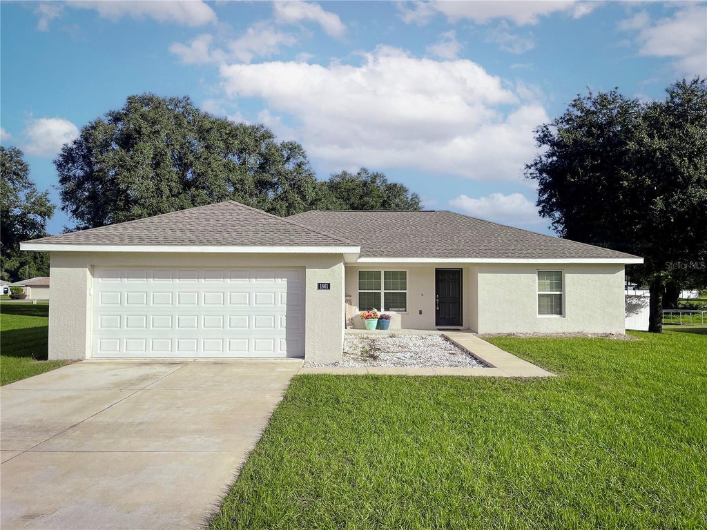 Photo of 1861 NE 160th Place, Citra, FL 32113 (MLS # OM734298)