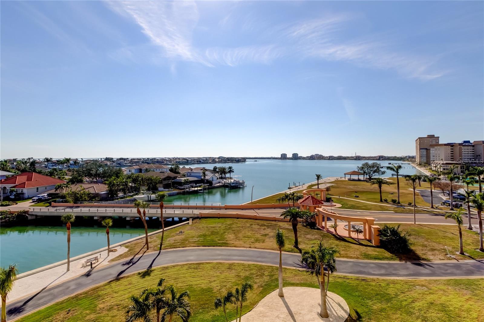 BAYWAY ISLES POINT BRITTANY SIX - Residential