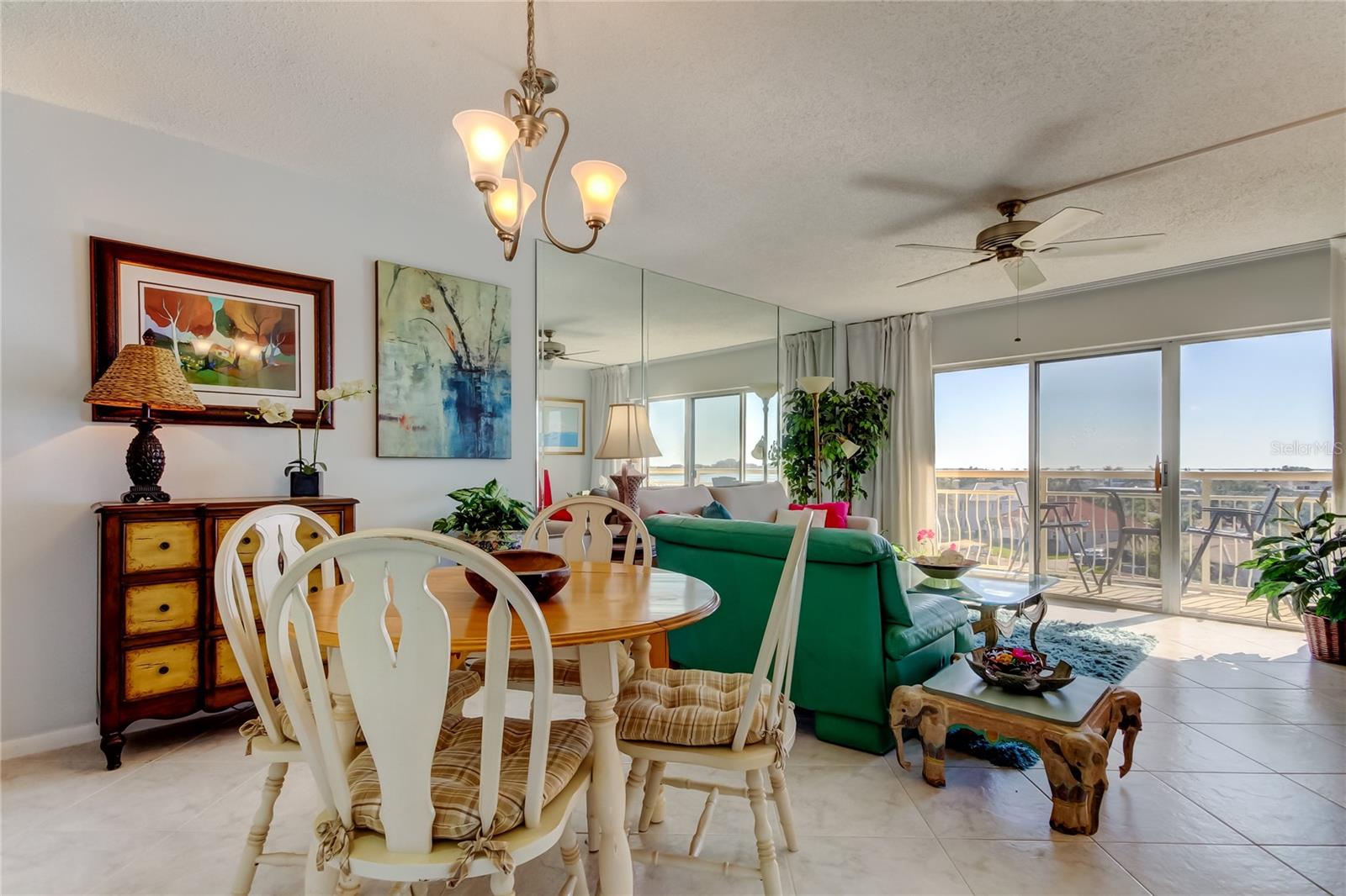 BAYWAY ISLES POINT BRITTANY SIX - Residential