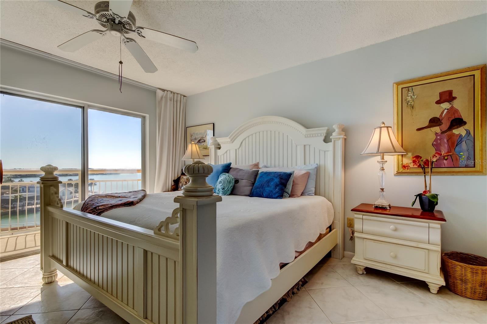 BAYWAY ISLES POINT BRITTANY SIX - Residential