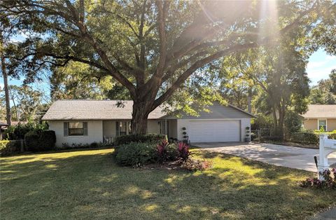 Photo of 2458 NE 48th Street, Ocala, FL 34479 (MLS # OM713185)