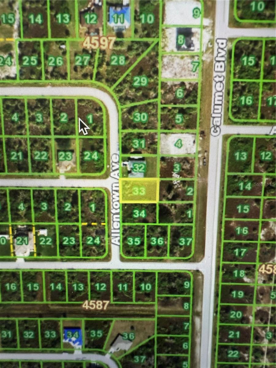 Welcome to waterfront boating community of South Gulf Cove. Build your dream home in the popular area of Charlotte County. The community features social activities, clubhouse, walking trails, boat ramp, kayaking and playgrounds. I have the perfect builder for you. Close to shopping center, sandy beaches, restaurant & golfing. CITY WATER & SEWER AVAILABLE!!