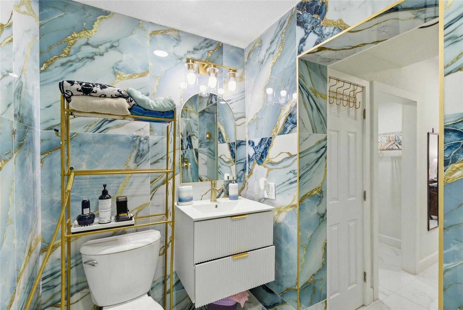 GOLFLAND RESUB - Residential