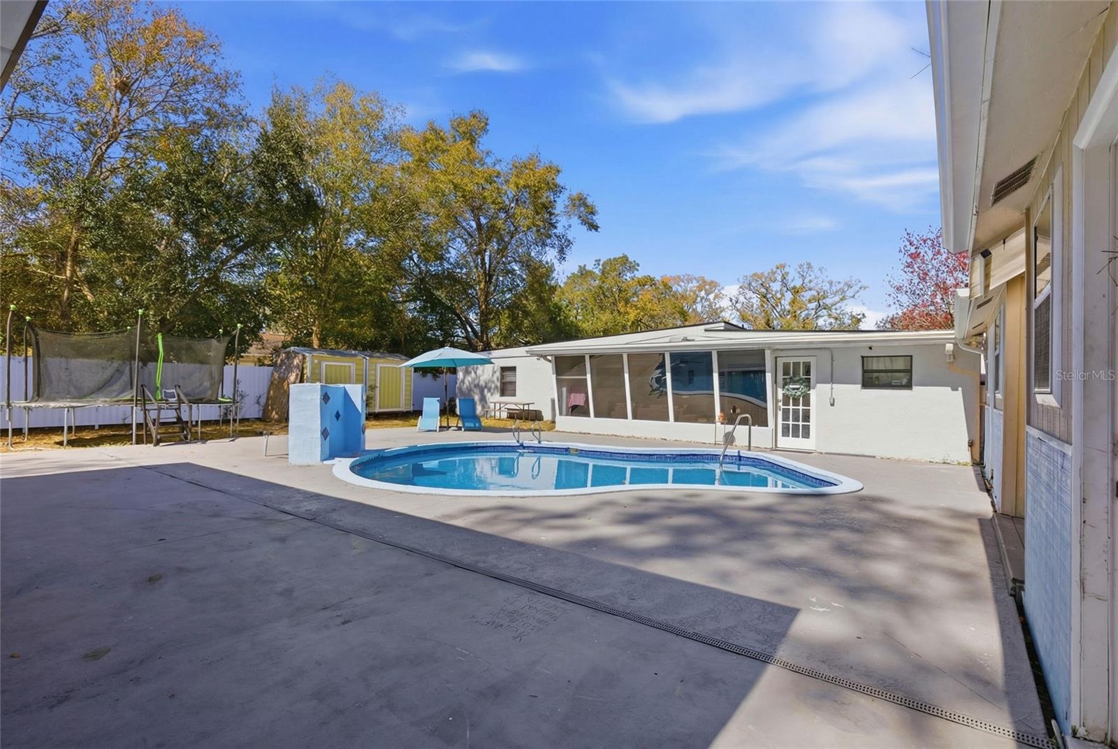 GOLFLAND RESUB - Residential