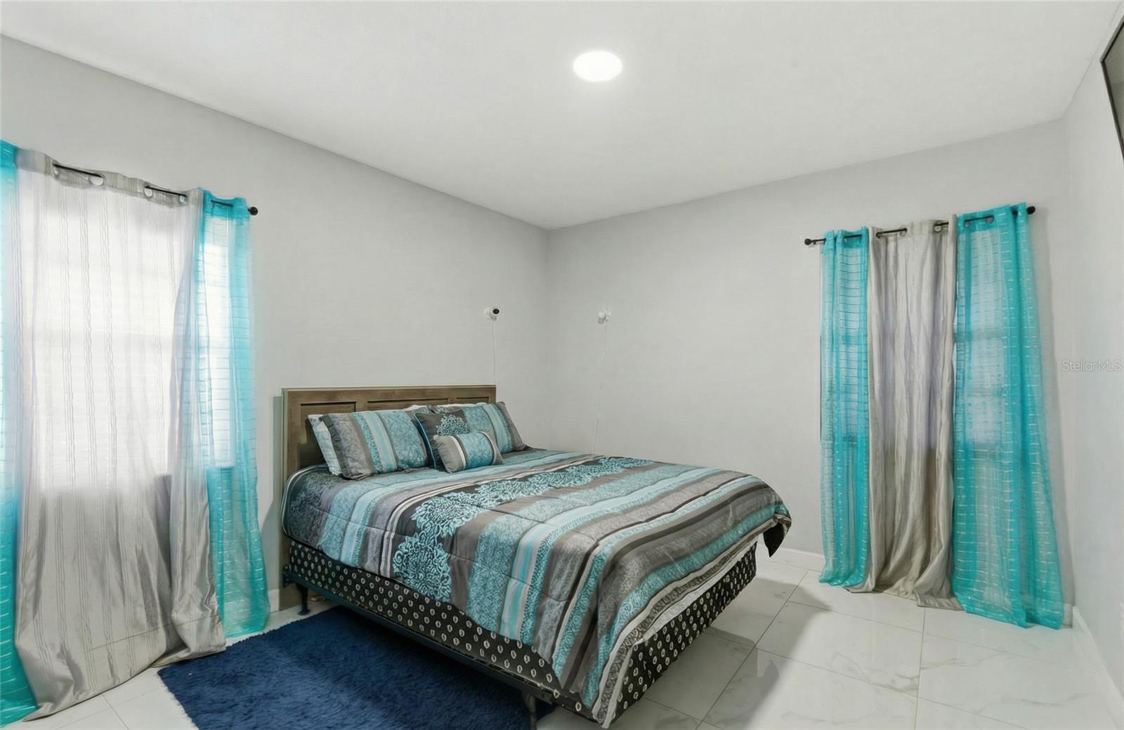 GOLFLAND RESUB - Residential