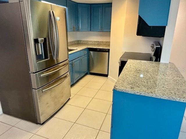 CLERMONT LAKE MINNEOLA CONDO - Residential Lease