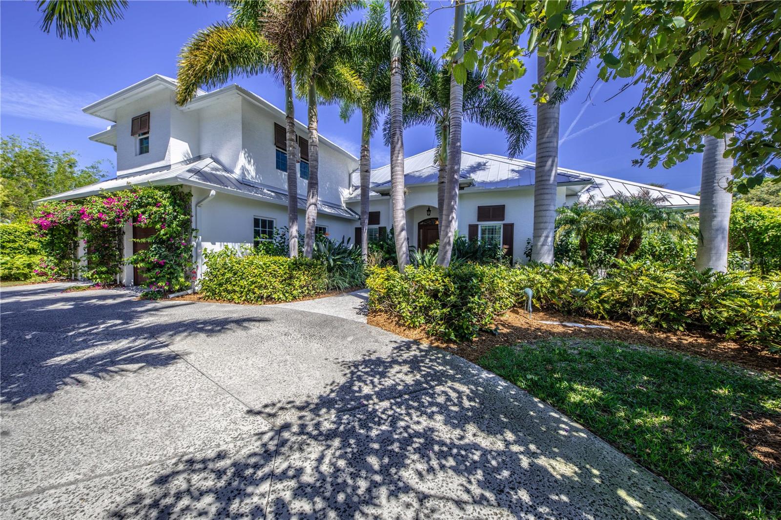 BAYSHORE ESTATES - Residential