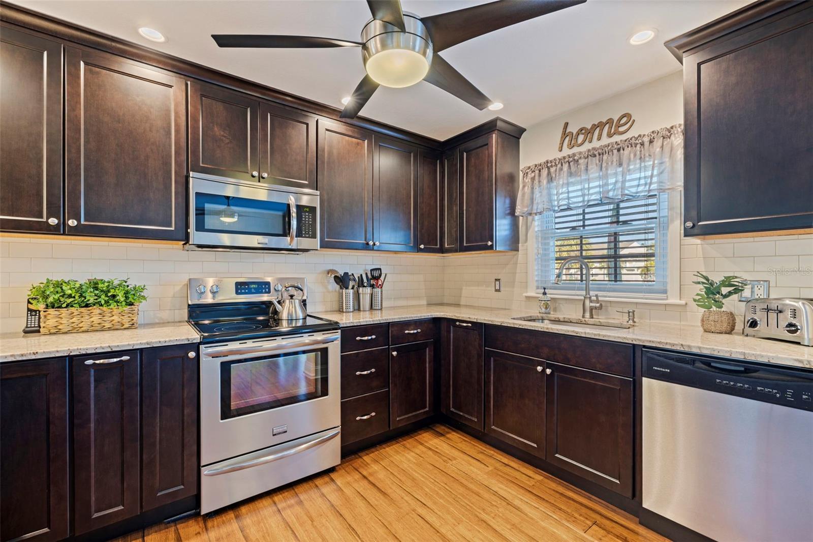 MARINA PARK - Residential