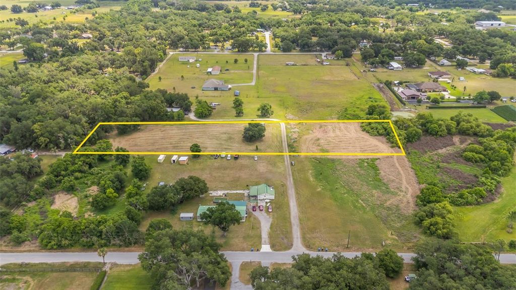Photo of 6108 Farm Acres Way, Plant City, FL 33565 (MLS # TB8506028)