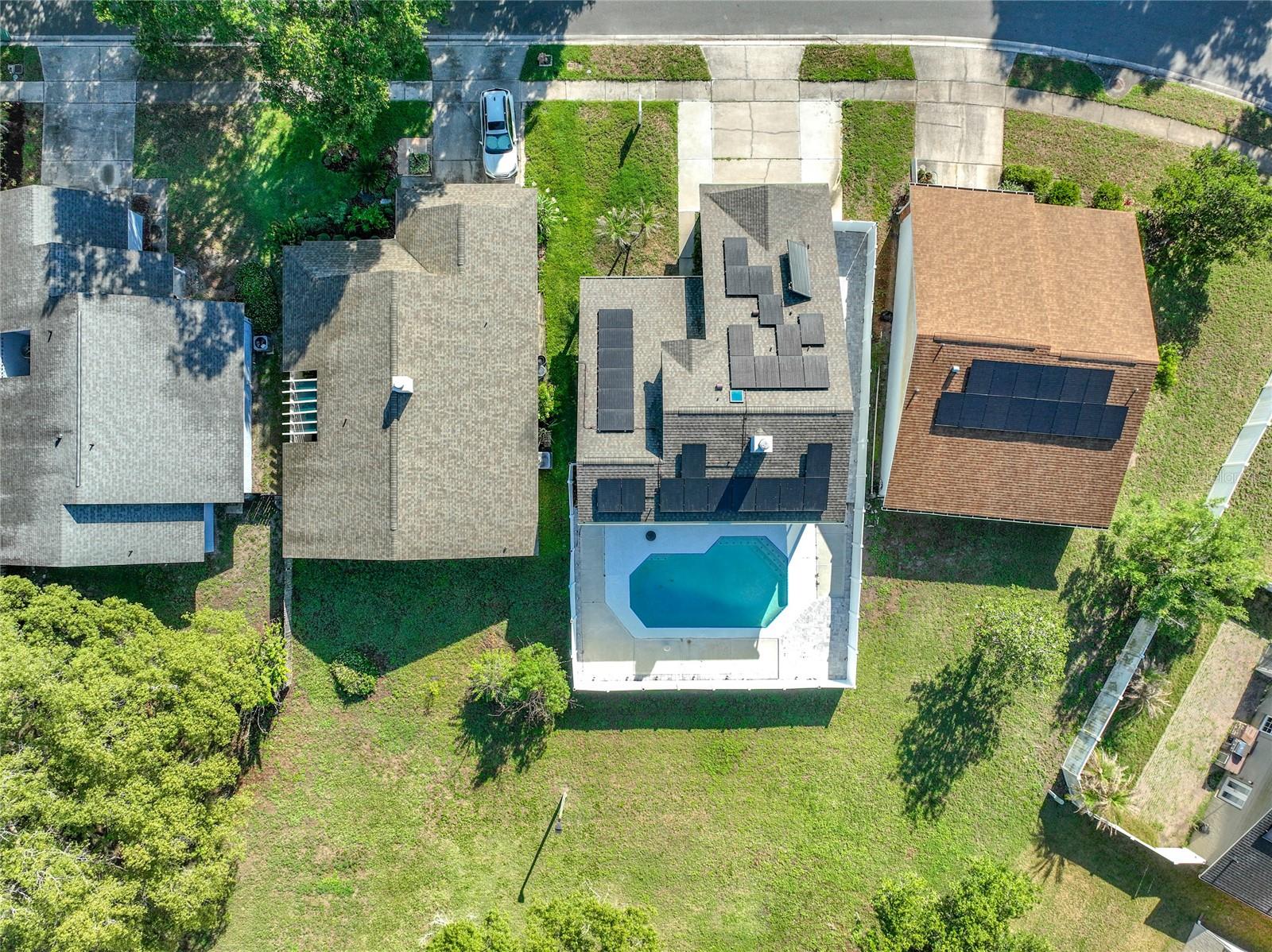 COUNTRY LANE - Residential