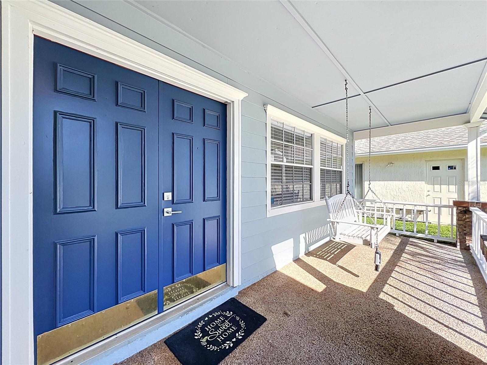 1593 LAWNDALE CIRCLE