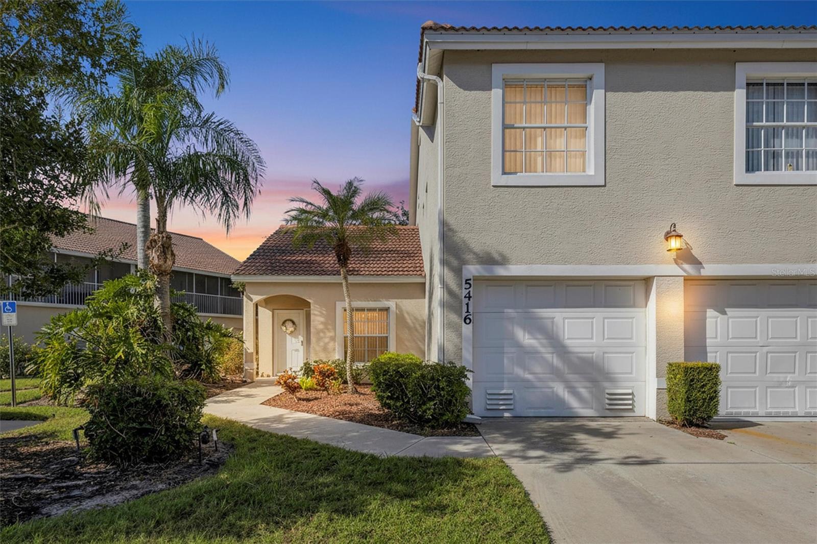 5416 STONEYBROOK LANE 5416