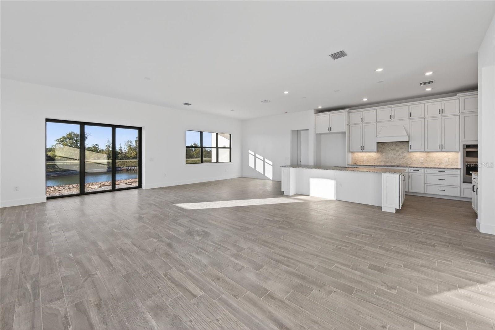 DEL WEBB CATALINA AT LAKEWOOD RANCH PH I - Residential Lease