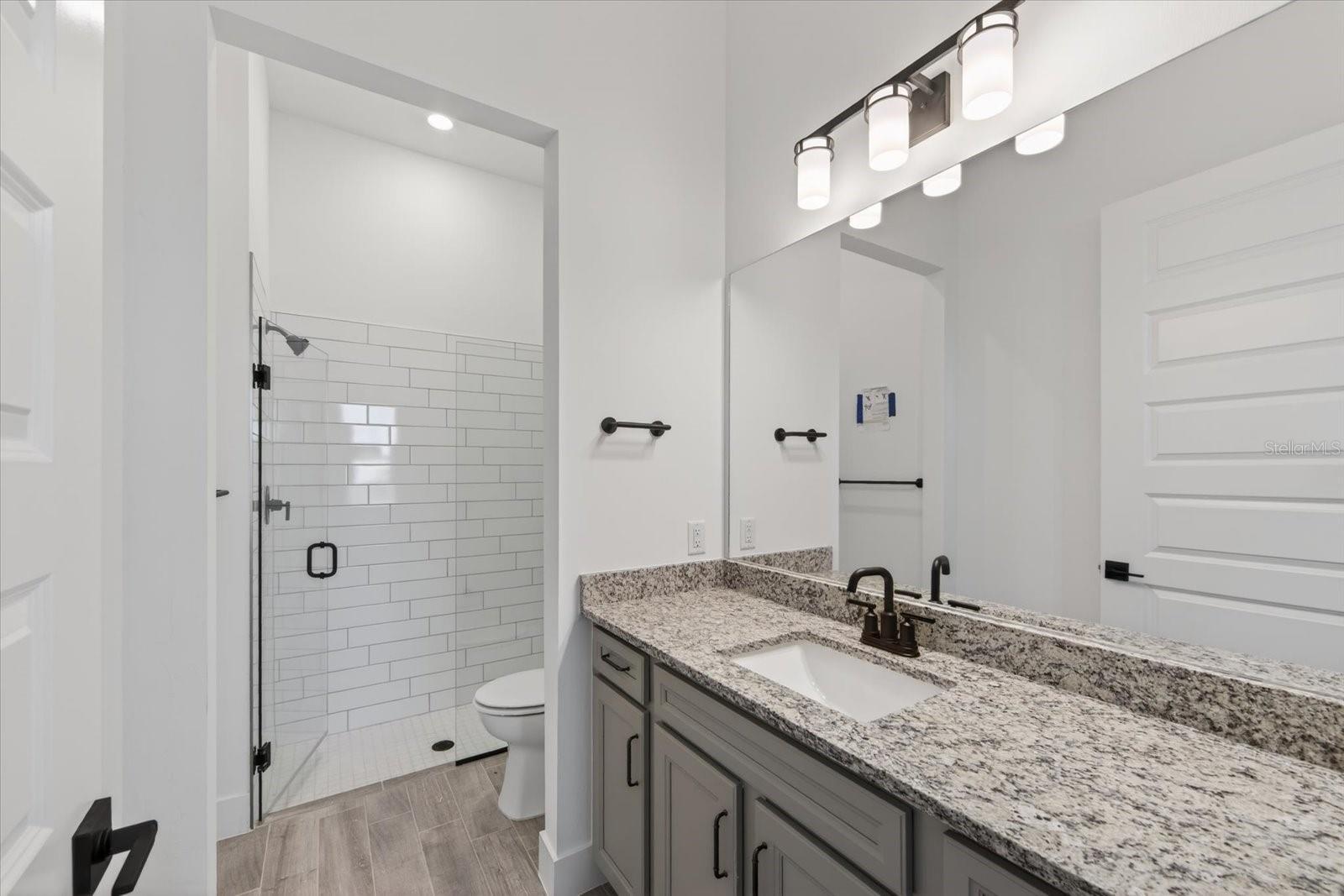 DEL WEBB CATALINA AT LAKEWOOD RANCH PH I - Residential Lease