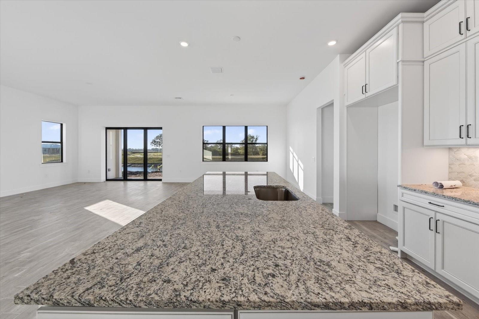 DEL WEBB CATALINA AT LAKEWOOD RANCH PH I - Residential Lease