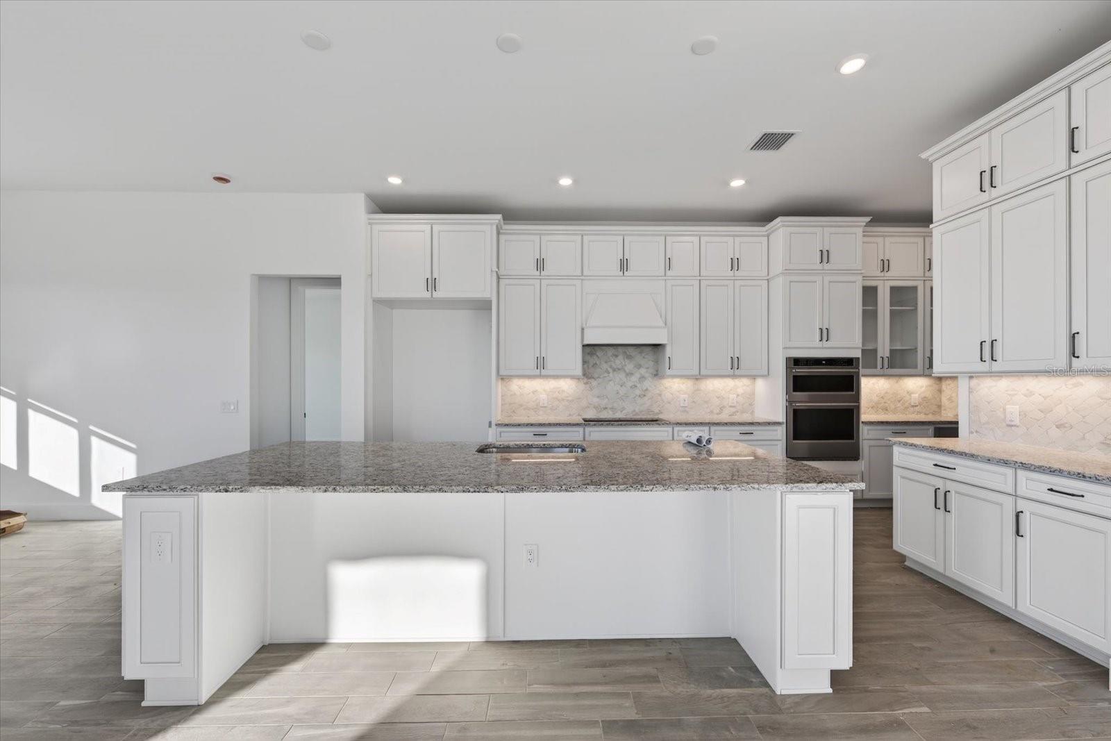 DEL WEBB CATALINA AT LAKEWOOD RANCH PH I - Residential Lease