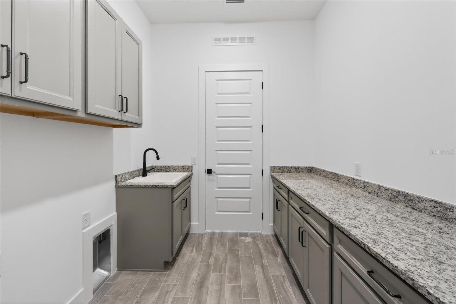 DEL WEBB CATALINA AT LAKEWOOD RANCH PH I - Residential Lease