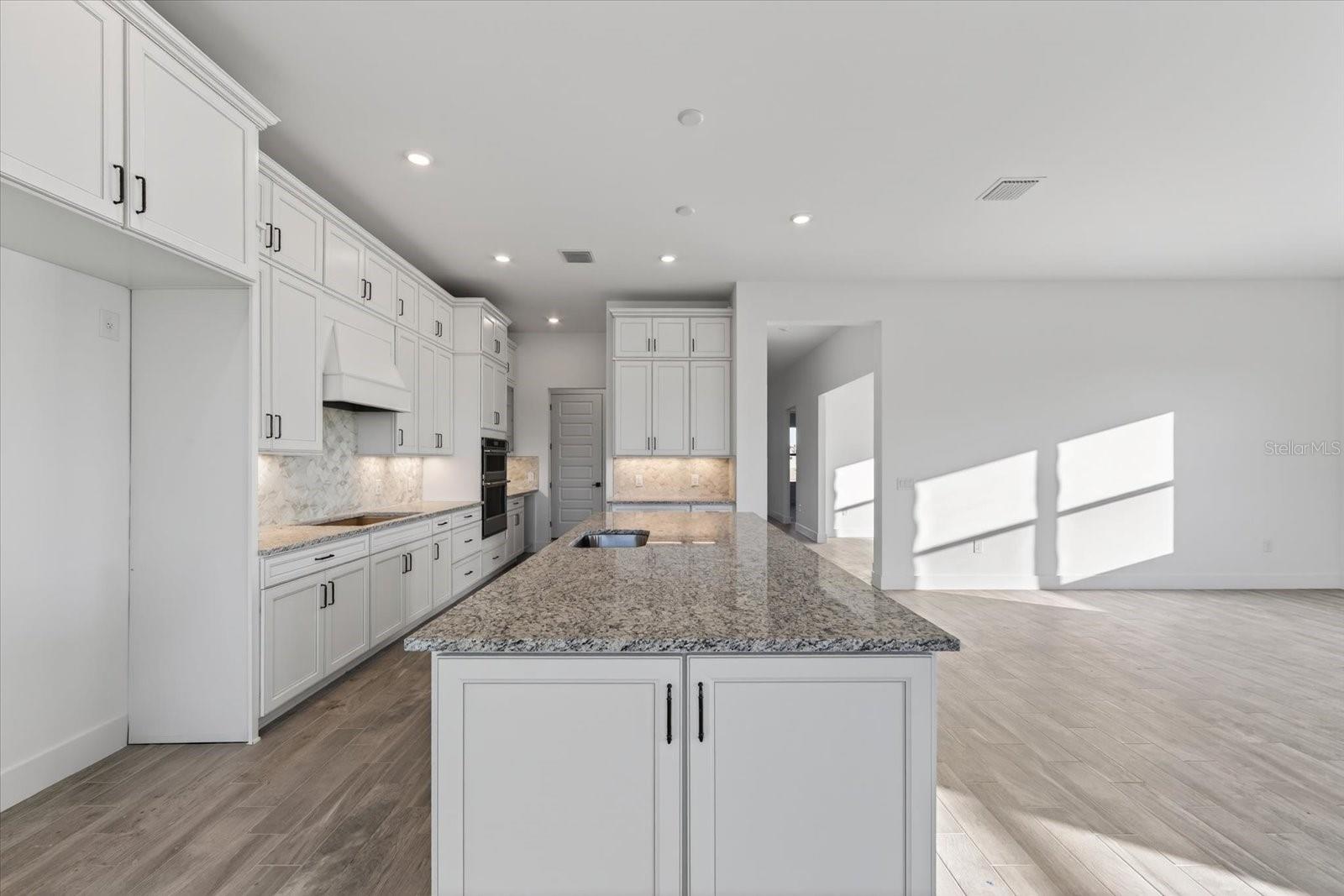 DEL WEBB CATALINA AT LAKEWOOD RANCH PH I - Residential Lease