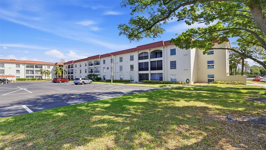 Photo of 2700 Bayshore Boulevard #1307, Dunedin, FL 34698 (MLS # TB8492210)