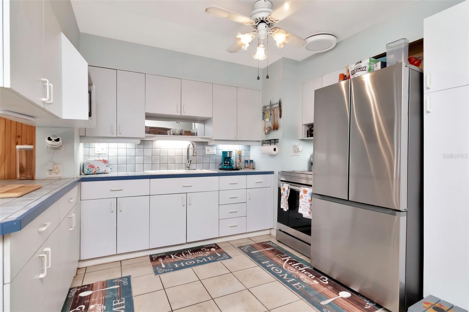 GOLFLAND OF TAMPAS NORTH SIDE - Residential