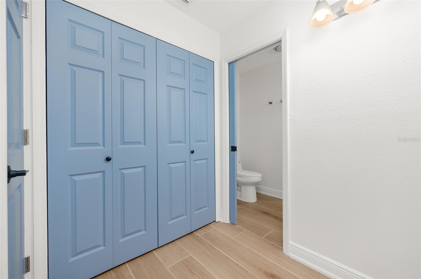 BAY VILLAS - Residential