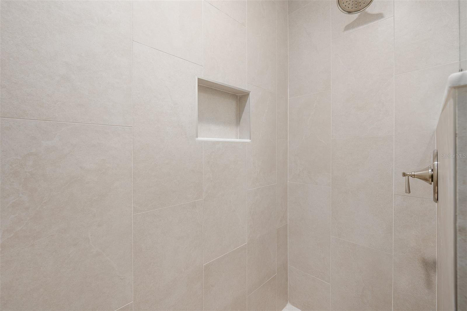 BAY VILLAS - Residential