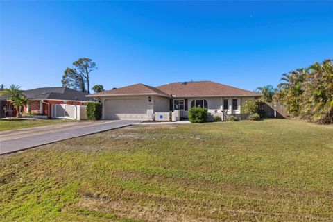 A home in PORT CHARLOTTE