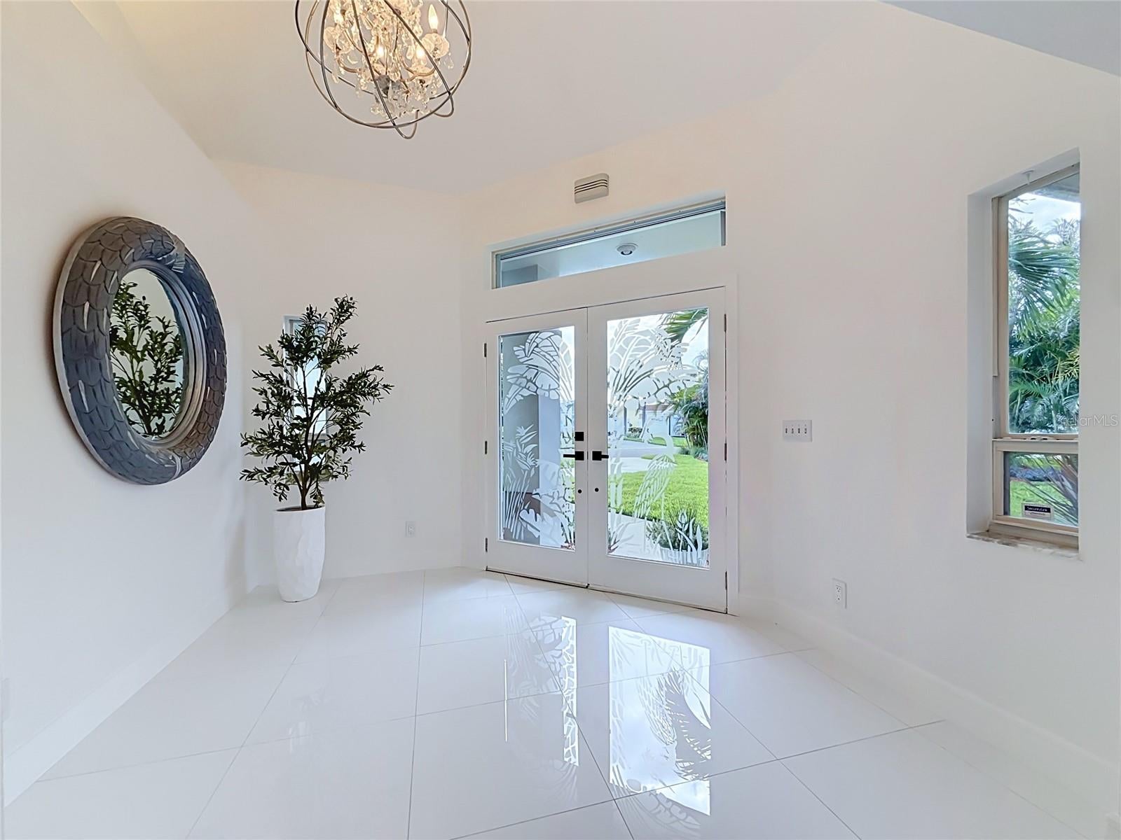 324 LEEWARD ISLAND