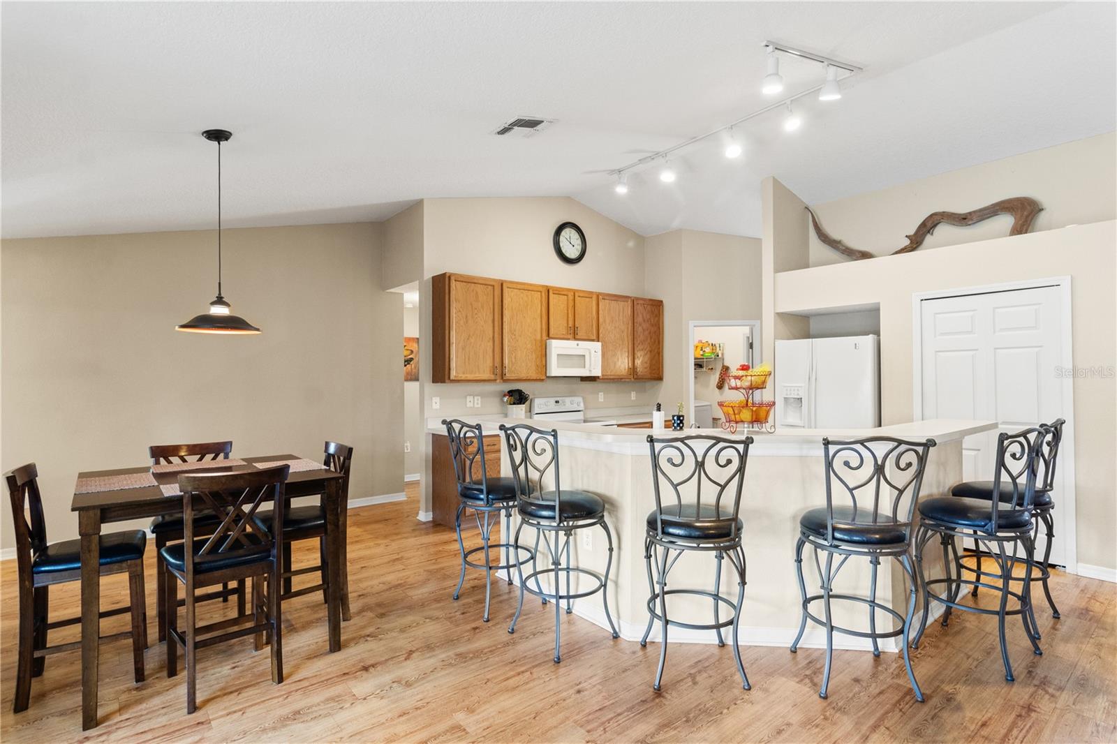 CITRUS SPGS UNIT 10 - Residential