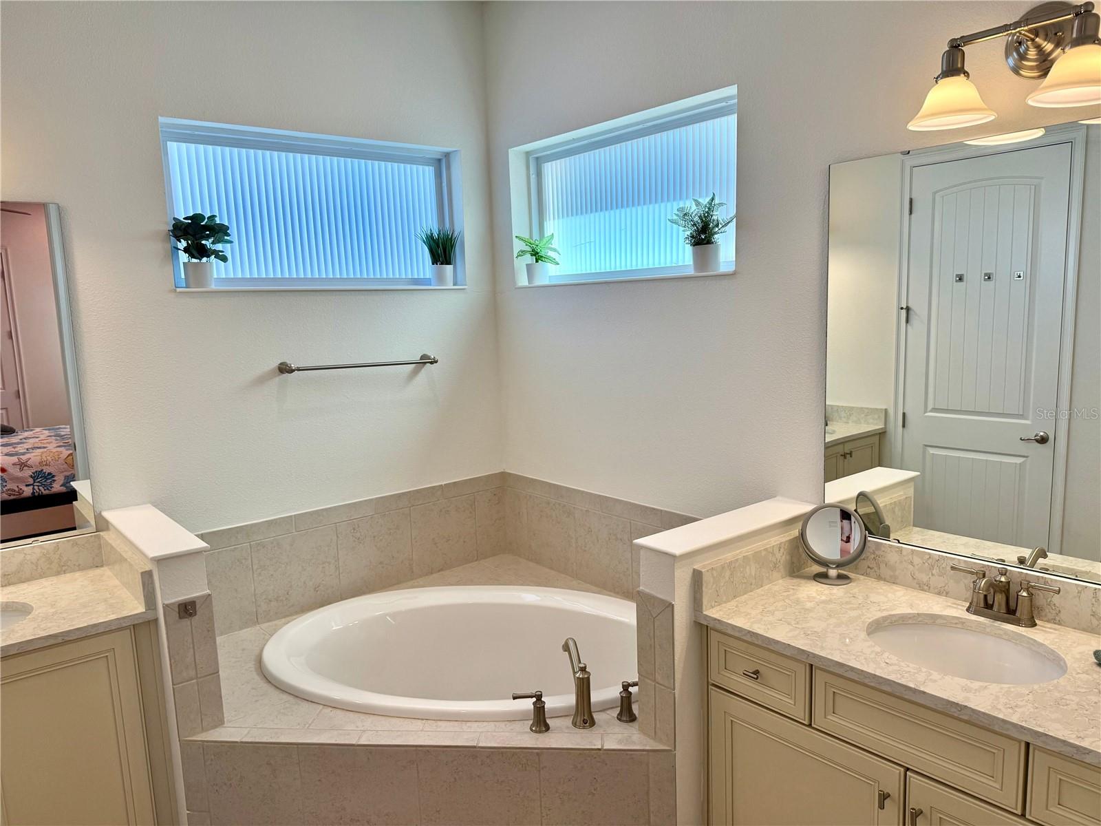 ROLLING OAKS PH 6B - Residential