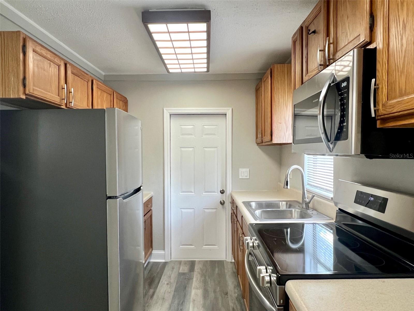 PORT RICHEY LAND CO SUB - Residential Lease