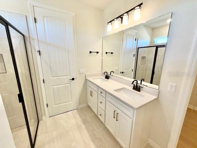 LANDINGS AT LIVE OAK LAKE - Residential Lease