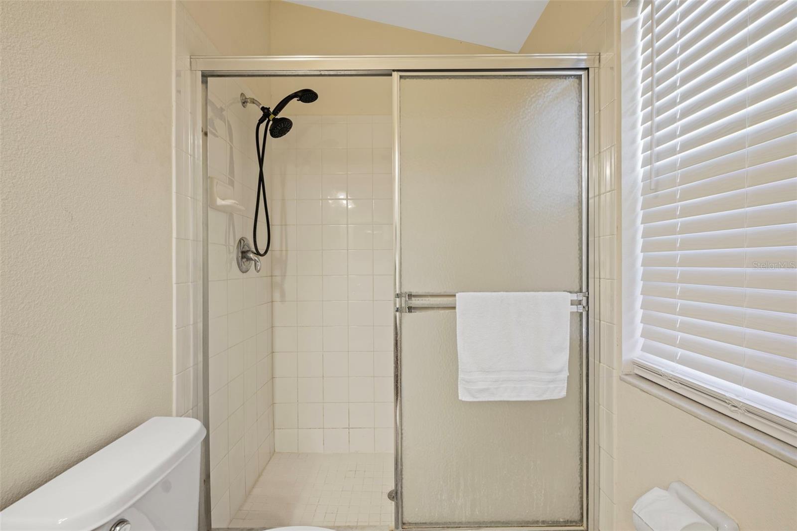 TOWNHOMES AT SABAL POINTE - Residential Lease