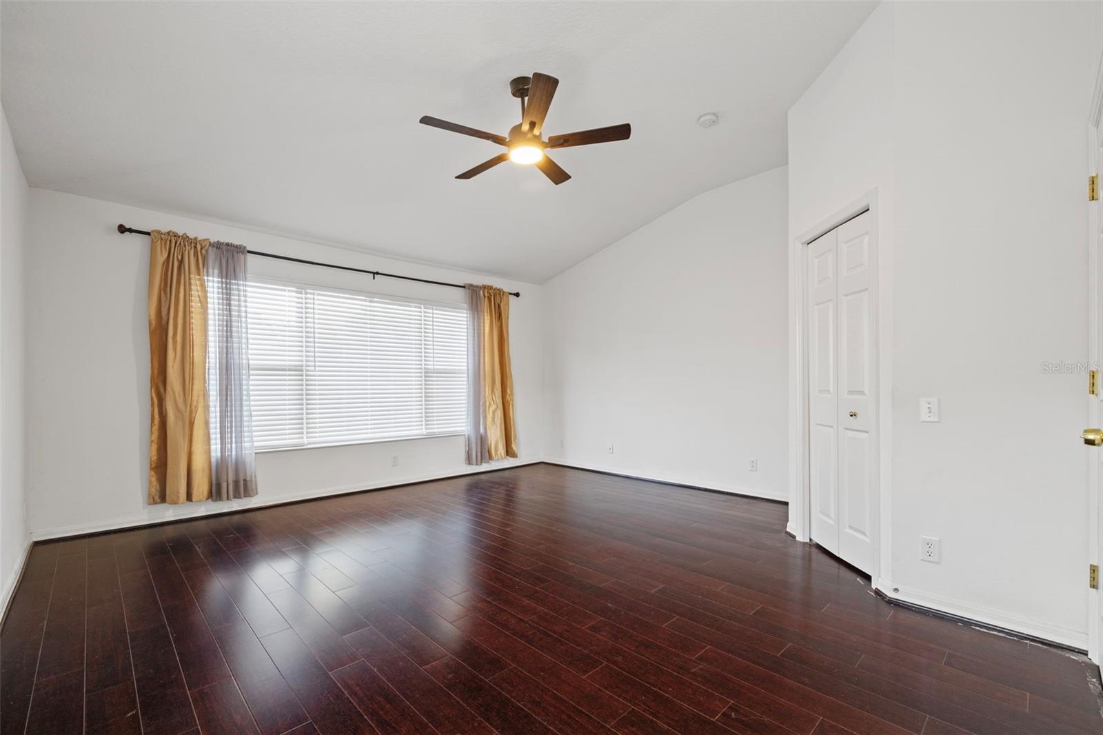 TOWNHOMES AT SABAL POINTE - Residential Lease