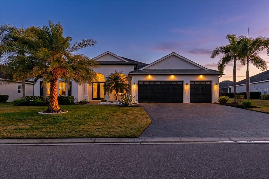 Photo of 16007 39th Glen E, Parrish, FL 34219 (MLS # A4682660)