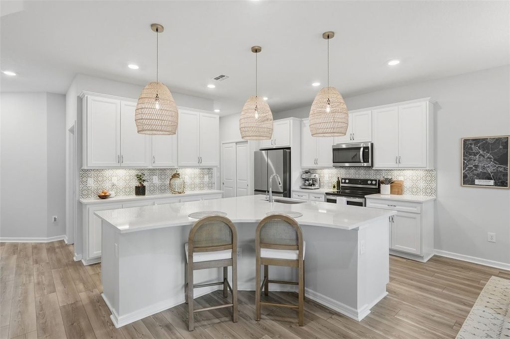 Photo of 343 Sandbar Avenue NE, St Petersburg, FL 33716 (MLS # TB8476974)