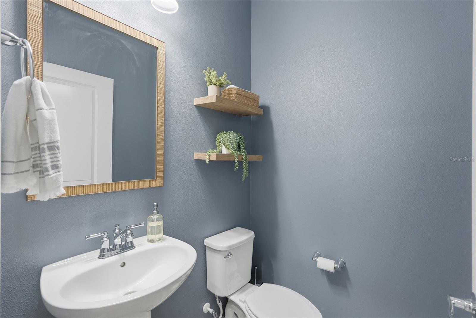 SHORELINE REP - Residential