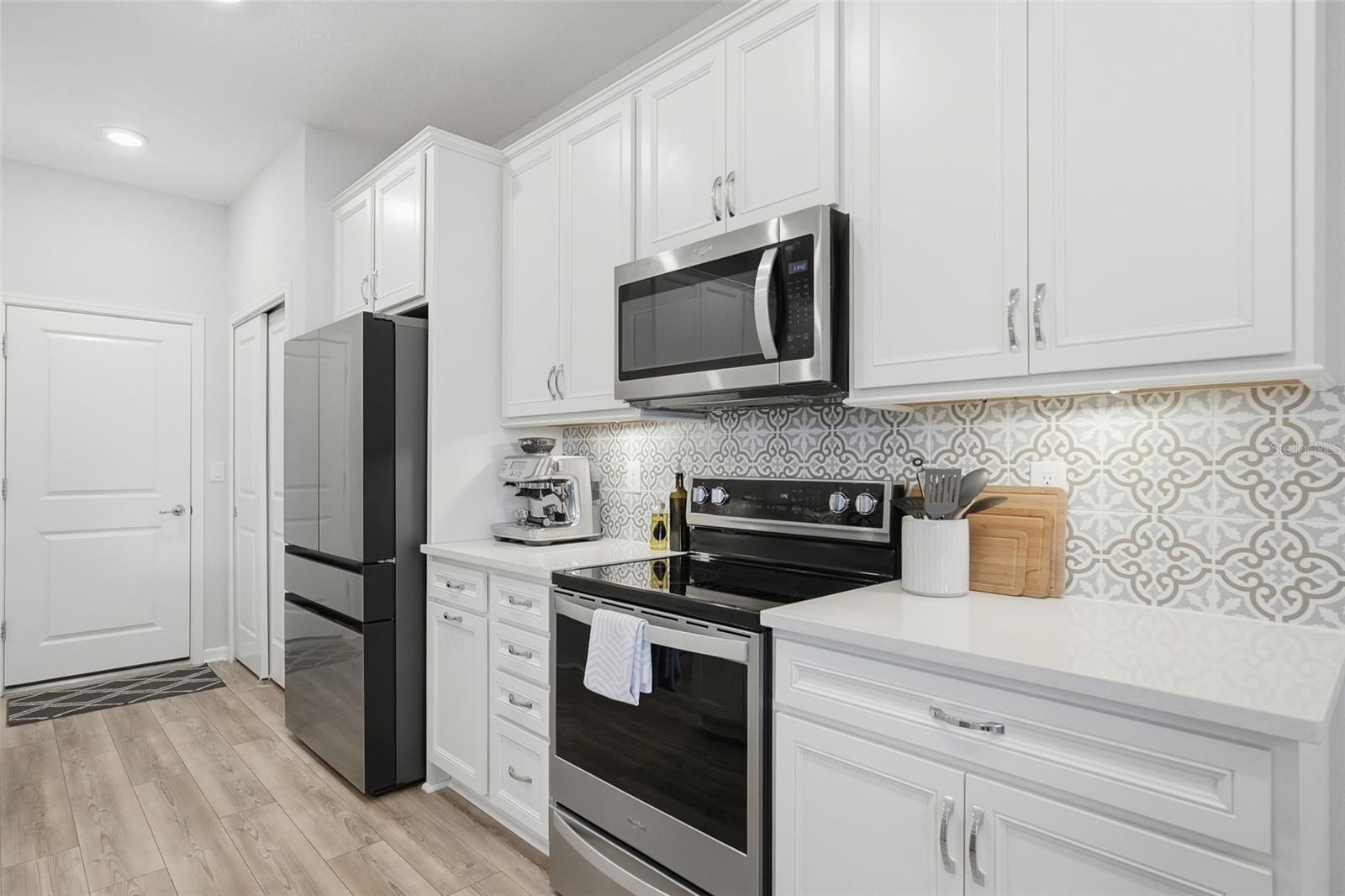 SHORELINE REP - Residential