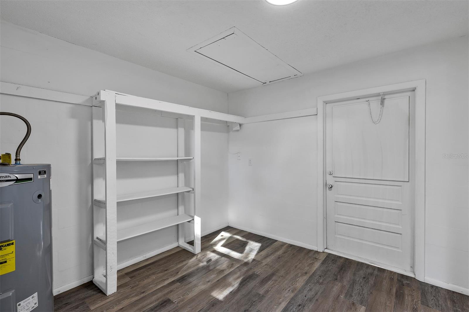 SOUTH SHORE TERRACE - Residential Lease