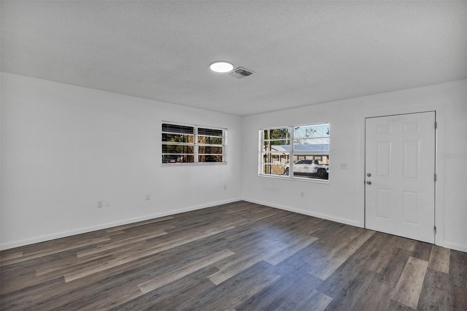 SOUTH SHORE TERRACE - Residential Lease