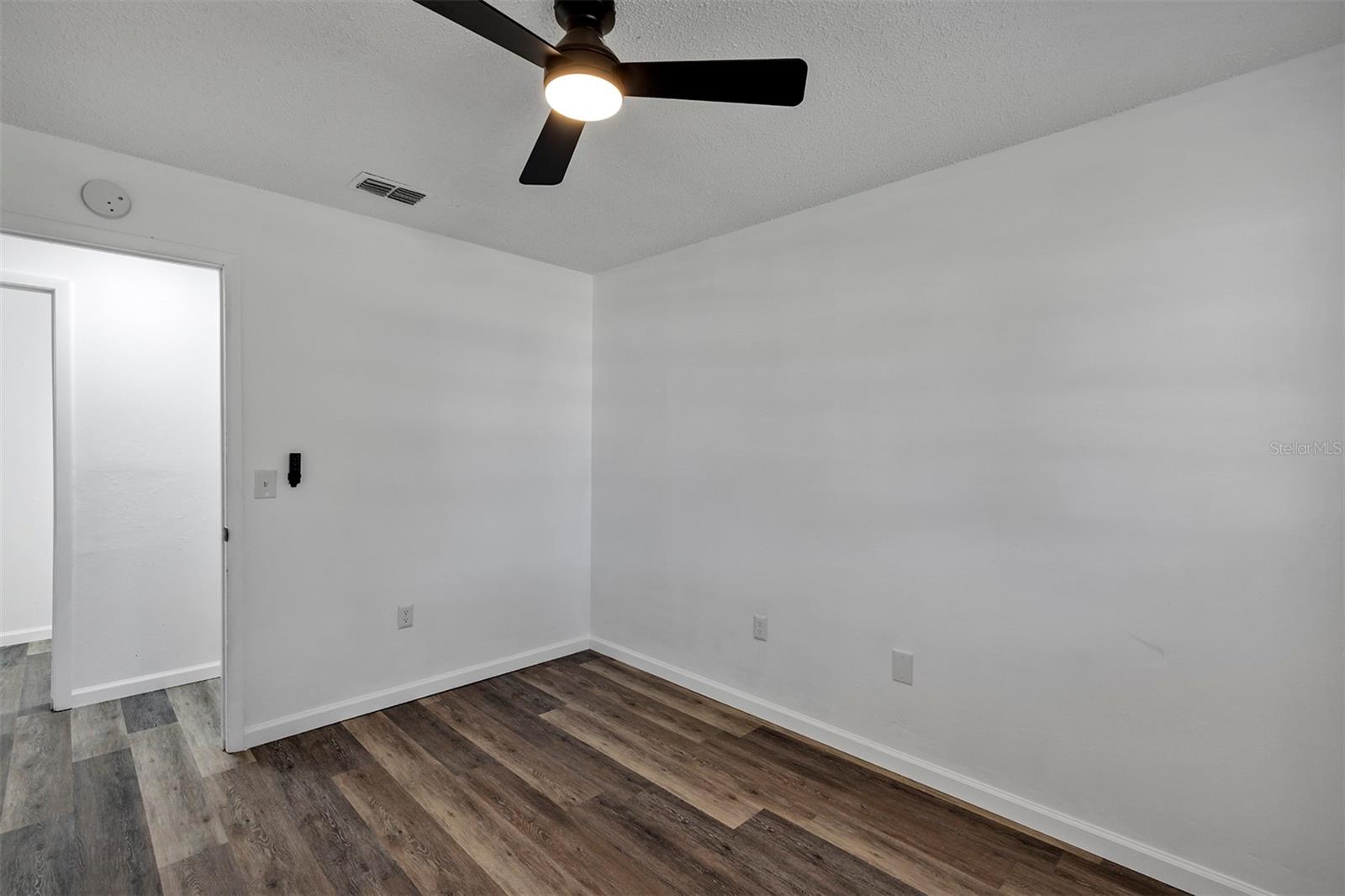 SOUTH SHORE TERRACE - Residential Lease